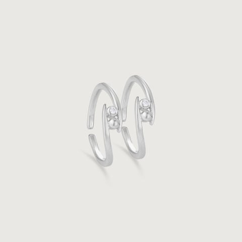 Sleek Charm Silver Toe Ring