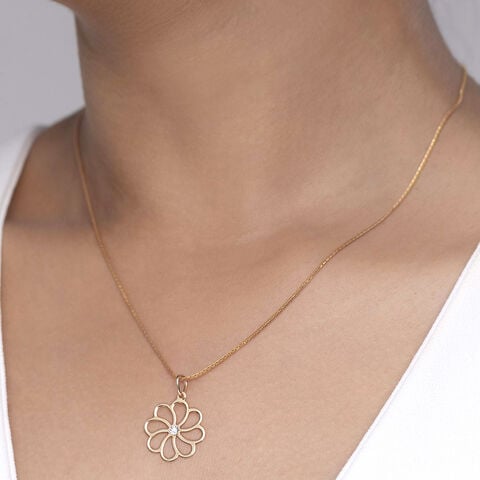 Romantic Shimmer Gold & Diamond Pendant