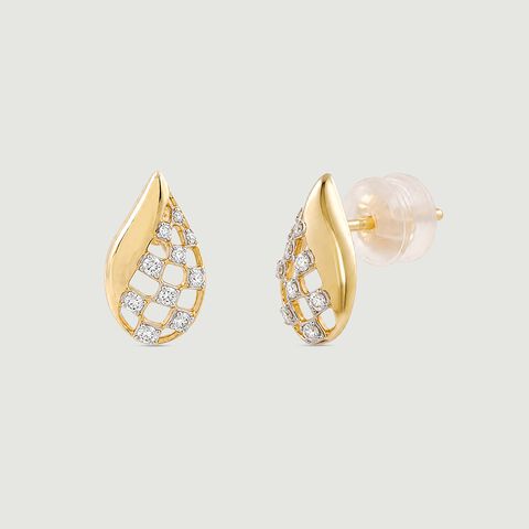 Luminous Checkered Diamond Stud Earrings