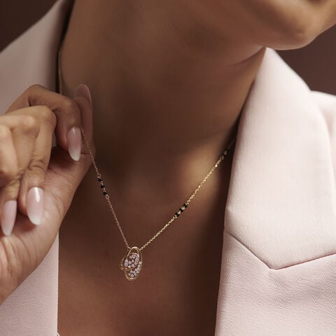 Enchanting Drift Diamond Mangalsutra