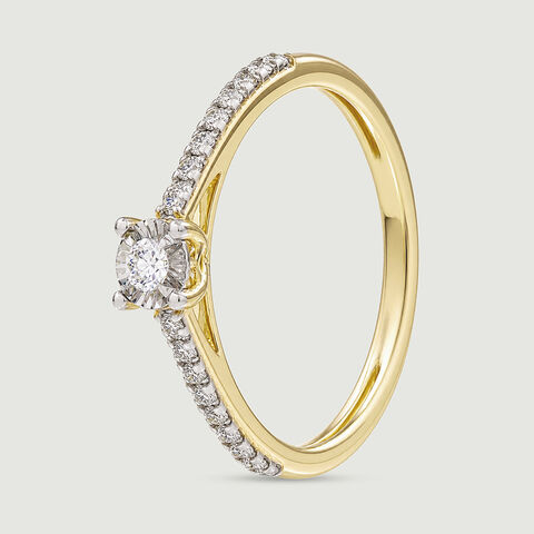 Sleek Geometric Diamond Ring