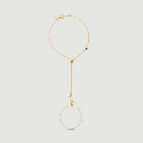 Delicate Luminous Pearl Hand Chain