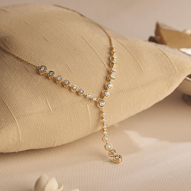 Festive Radiance Diamond Necklace,,hi-res image number null