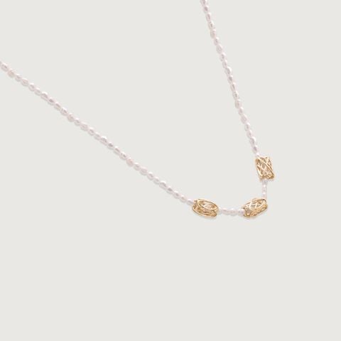 Golden Lattice Pearl Chain