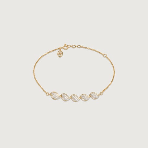 Fluid Flame Diamond Bracelet