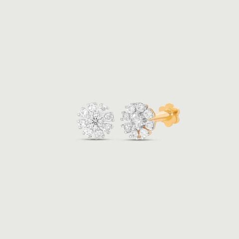 Dainty Bloom Diamond Nose Pin