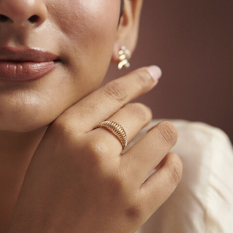 Sleek Linear Gold Ring