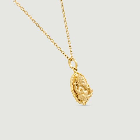 Divine Sculpted Ganesha Gold Pendant