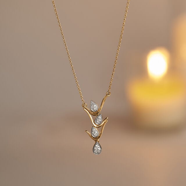 Flickering Flame Diamond Necklace,,hi-res image number null