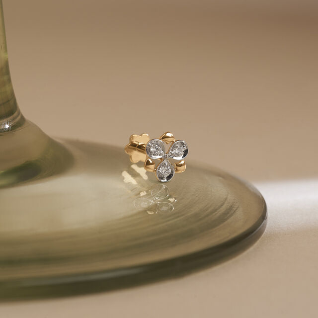 Glowing Triad Diamond Nose Pin,,hi-res image number null