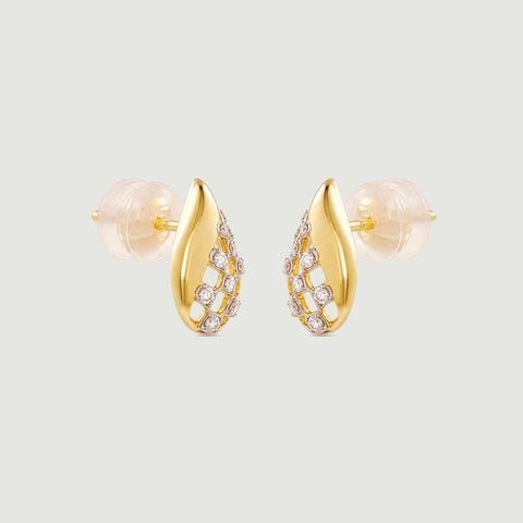 Luminous Checkered Diamond Stud Earrings