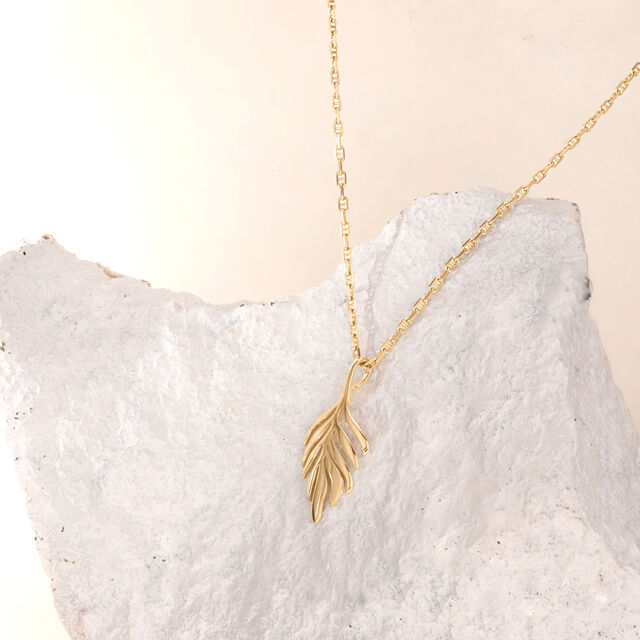 Graceful Leaf Gold Pendant,,hi-res image number null