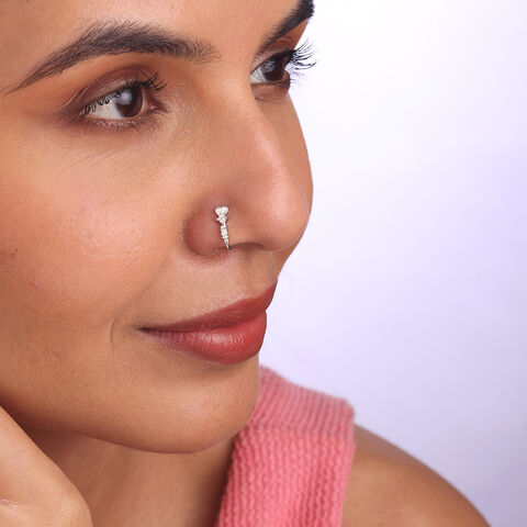 Cute Gleam Silver Nose Pin
