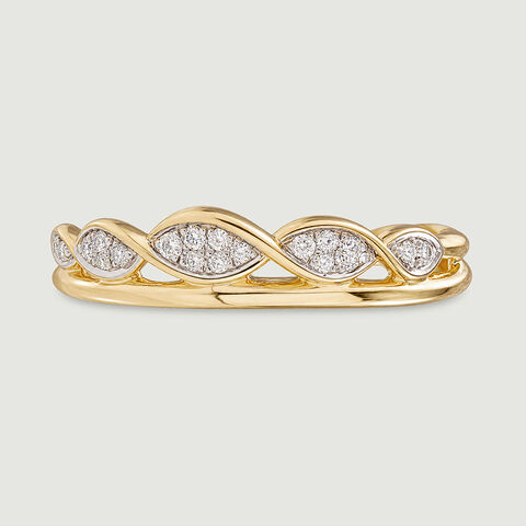 Fluid Interwoven Diamond Ring