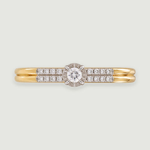 Graceful Layered Diamond Ring