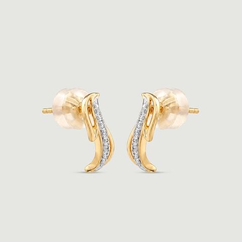 Sleek Flickering Diamond Stud Earrings