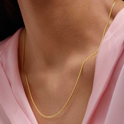 Sleek Twist Gold Chain