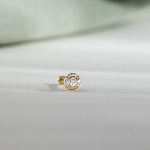 Cosmic Loop Gold and Diamond Nose Pin