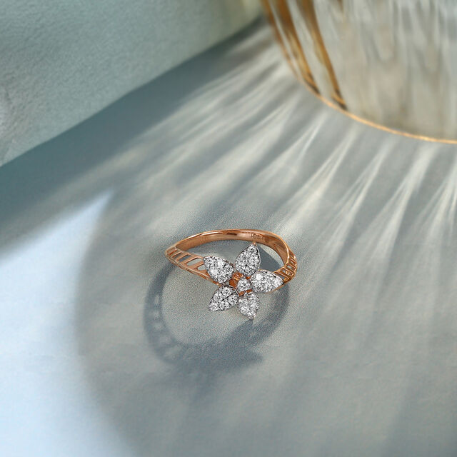 Sparkling Petals Gold & Diamond Ring,,hi-res image number null