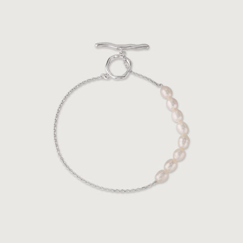 Dreamy Chic Silver Bracelet