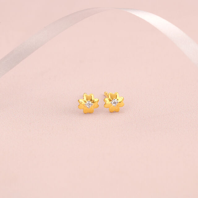 Floral Glow 14 Kt Gold and Diamond Stud Earrings,,hi-res image number null