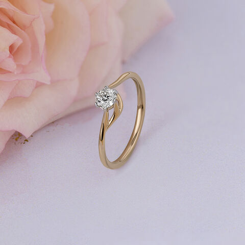 Moonlit Heart 14 kt Diamond Finger Ring
