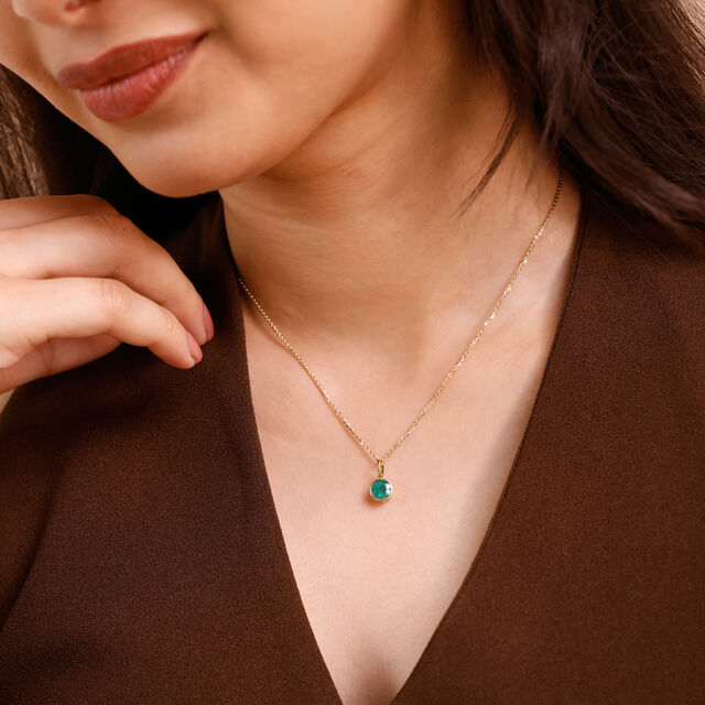 Sleek Contemporary Emerald Gold Pendant,,hi-res image number null