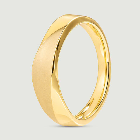 Sleek Tapered Gold Ring