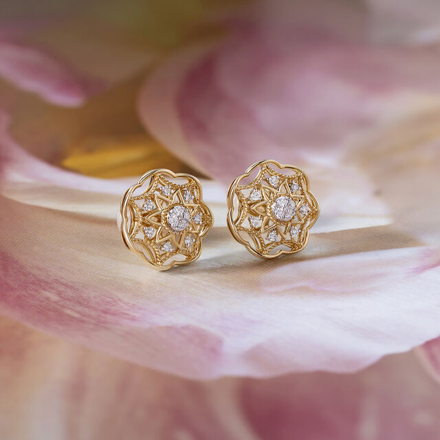 Twinkle Petal Diamond Stud Earrings