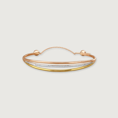 Sleek Twinkling Diamond Bangle