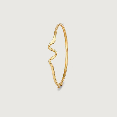 Fluid Sculpted Gold Bangle