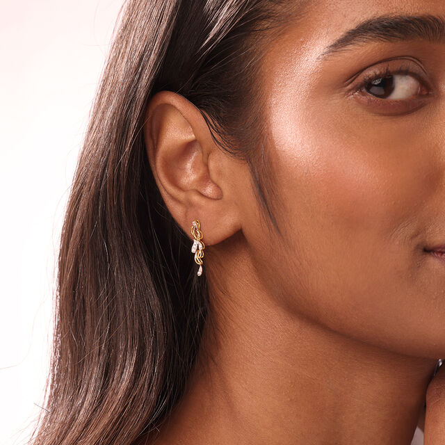 Dewdrop Cascade 18 Kt Gold & Diamond Drop Earrings,,hi-res image number null