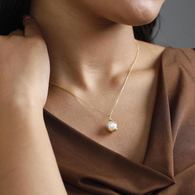 Lotus Bud Pearl Pendant,,hi-res image number null