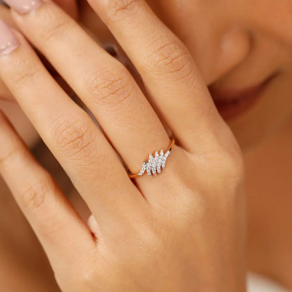 18KT Yellow Gold Diamond Encrusted Finger Ring