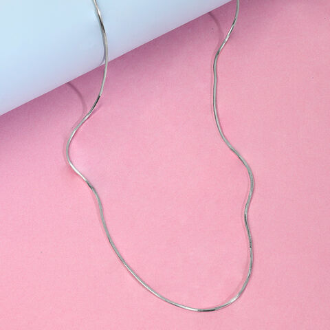 Sleek Serpentine Silver Chain