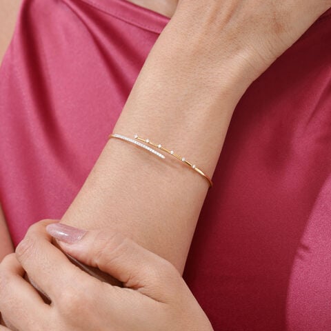Sleek Balance Diamond Bangle