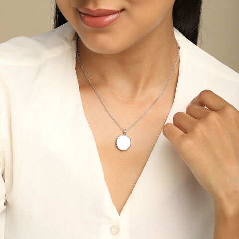 Moonlit Essence Pearl Silver Necklace