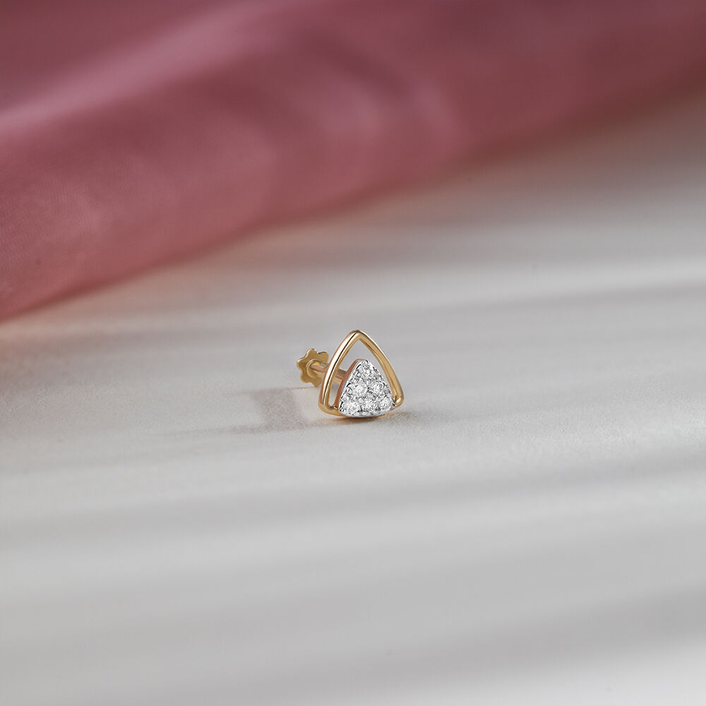 Triangle diamond nose pin top