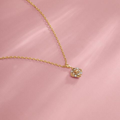 Petal Crest Diamond Necklace