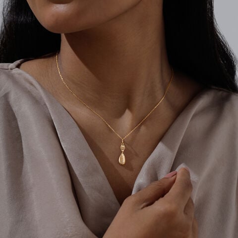 Textured Twist Gold Pendant