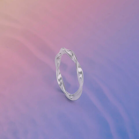 Fluid Twist Silver Ring