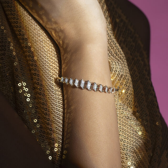 Zigzag Pulse Gold & Diamond Bangle,,hi-res image number null