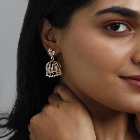 Chic Bloom Diamond Jhumka