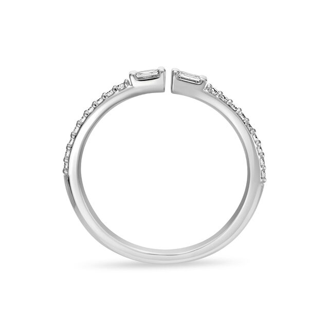 18kt Sophisticated White Gold Diamond Ring,,hi-res image number null