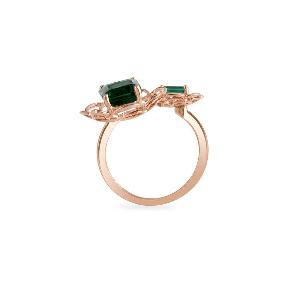 Emerald stone ring deals price in tanishq