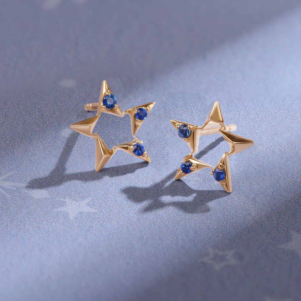 Blue sapphire earrings tanishq hotsell