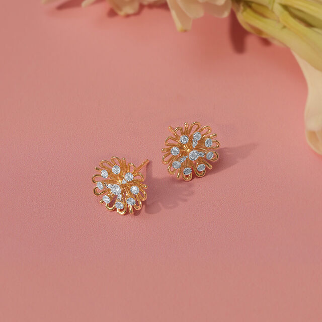 Everbloom Daisy Diamond Stud Earrings,,hi-res image number null