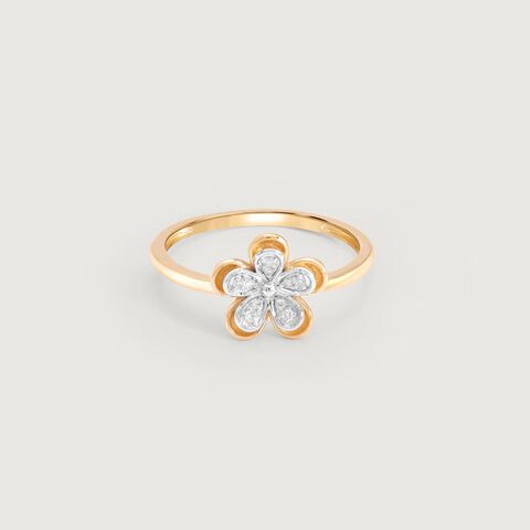 Petal Glow Diamond Ring