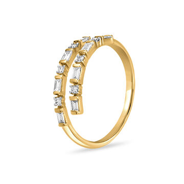 18 KT Yellow Gold Diamond  Ring