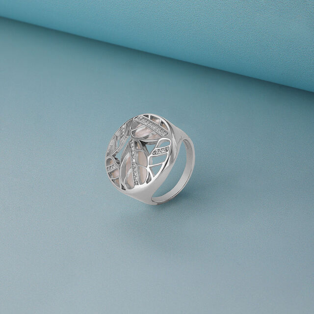 Mother of Pearl Charming Silver Ring,,hi-res image number null